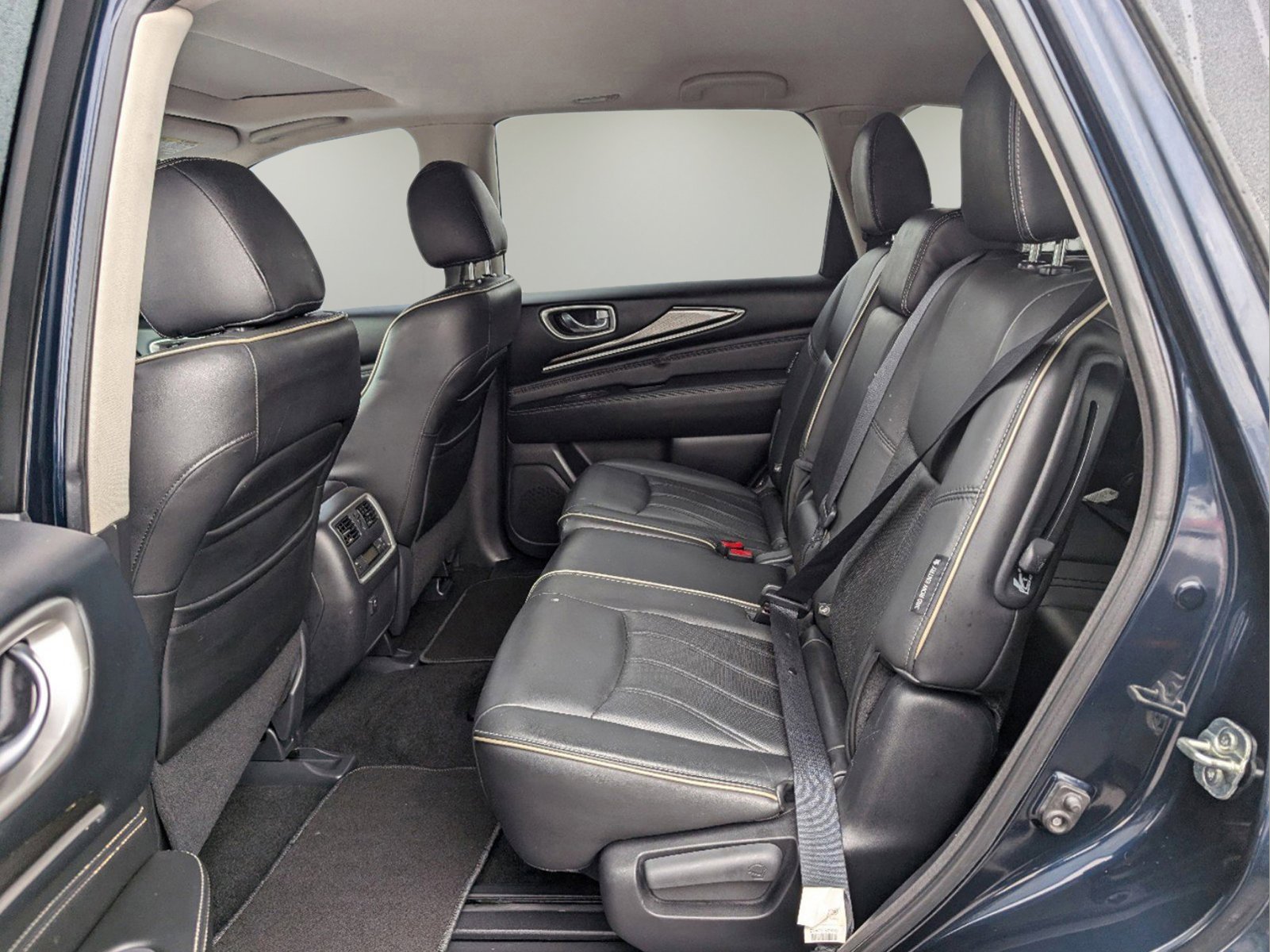 2018 Infiniti QX60 - 5N1DL0MMXJC501401 - Image #10