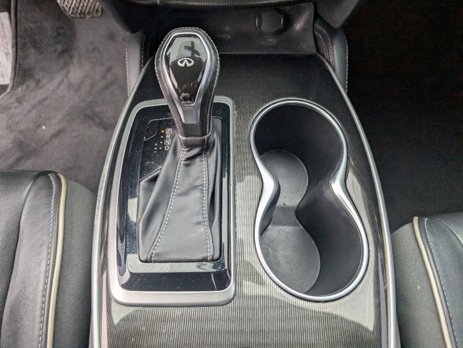 2018 Infiniti QX60 - 5N1DL0MMXJC501401 - Image #16