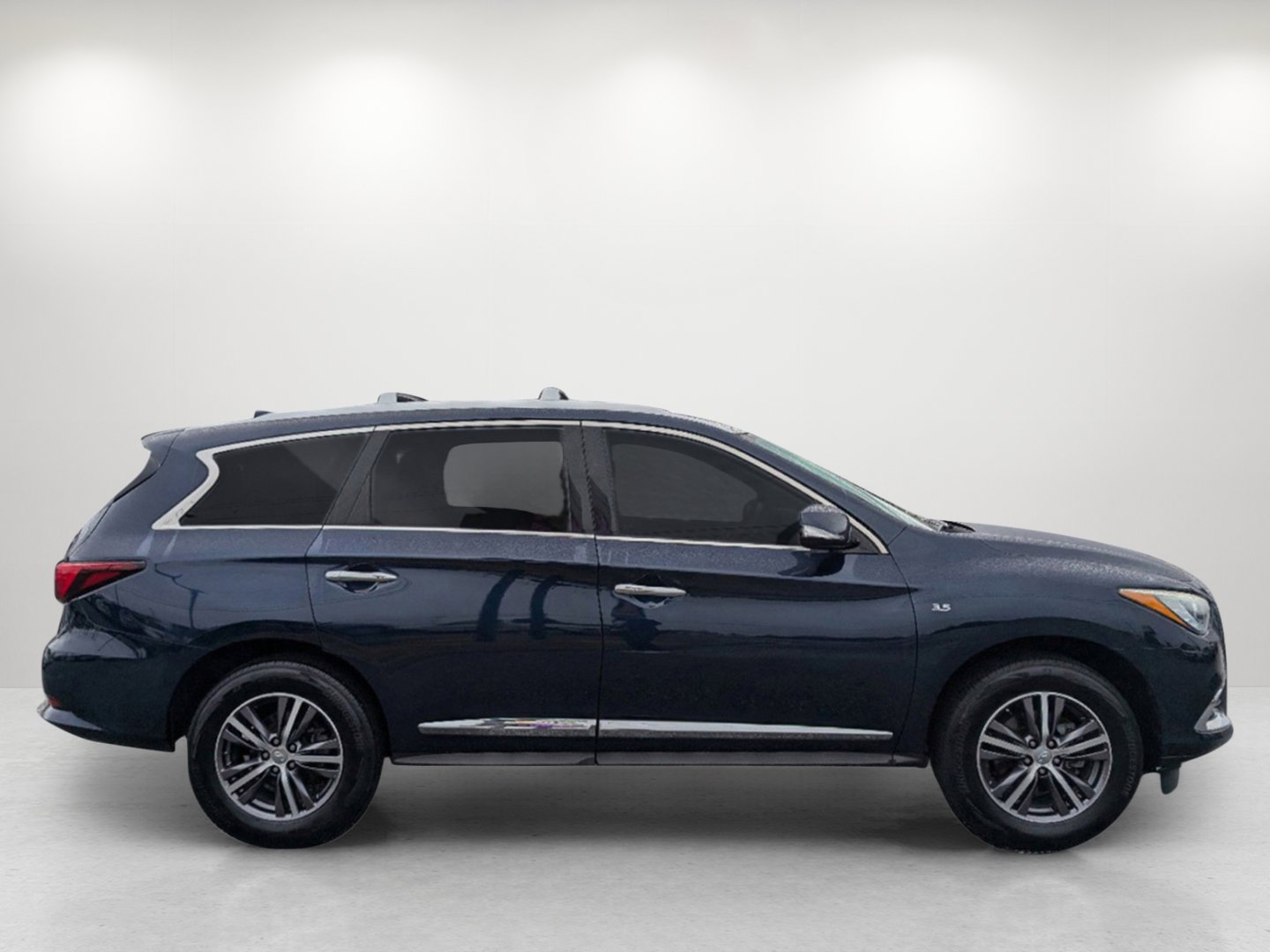 2018 Infiniti QX60 - 5N1DL0MMXJC501401 - Image #4